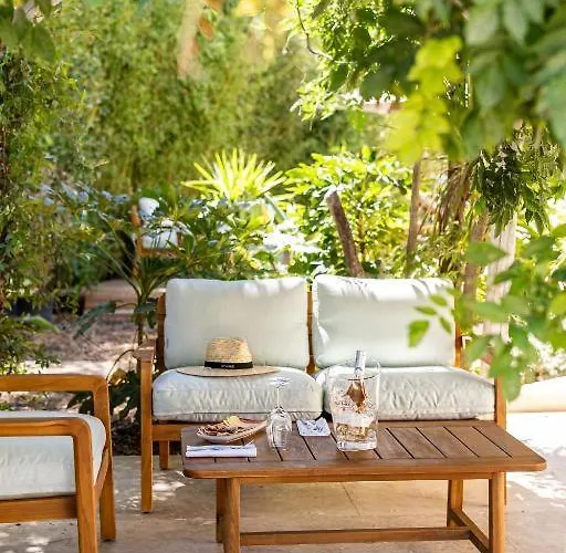 Le Clos De La Pinede Chambre Deluxe 300 E Par Chambre Bed & Breakfast Saint-Tropez