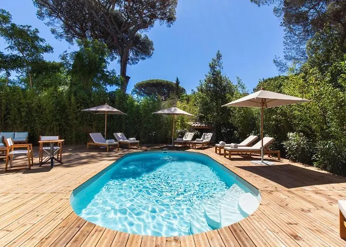 Le Clos De La Pinede Chambre Deluxe 300 E Par Chambre * Saint-Tropez